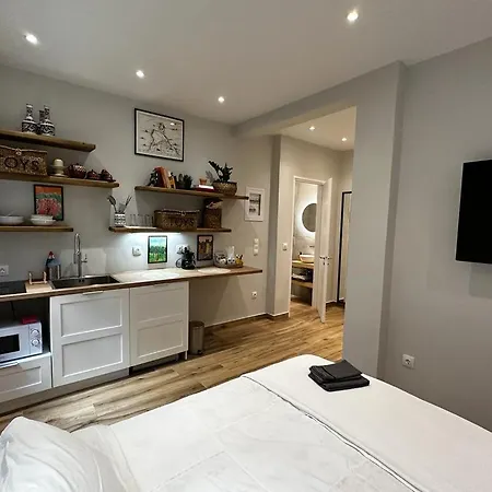 Theodore's Cosy Apartament *